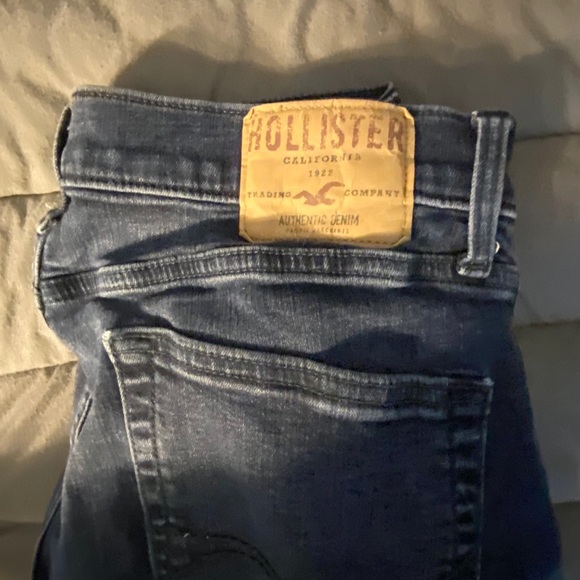 Jeans - Picture 2 of 3